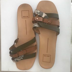 Dolce Vita Flat Sandals Slip-ons size 10 Tan Snake Olive